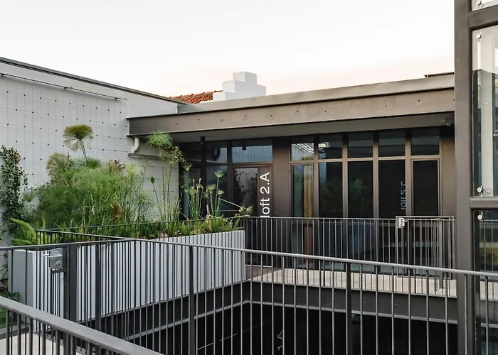 Five Stars Alcantara Lofts